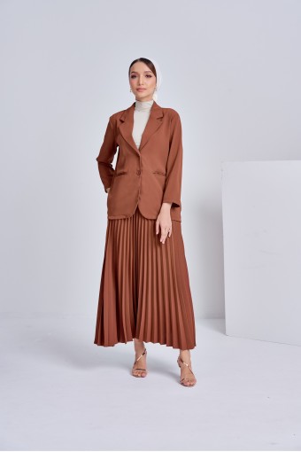Emily Set In Chestnut