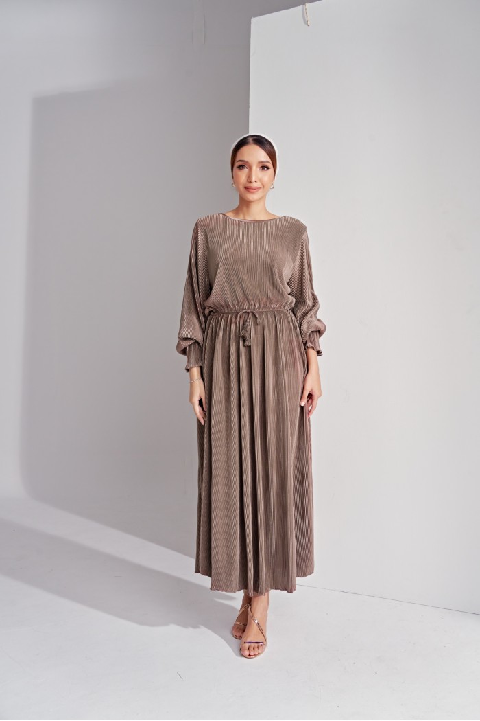 Petunia Dress In Taupe