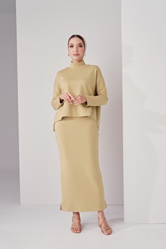 Lalisa Set In Camel Beige