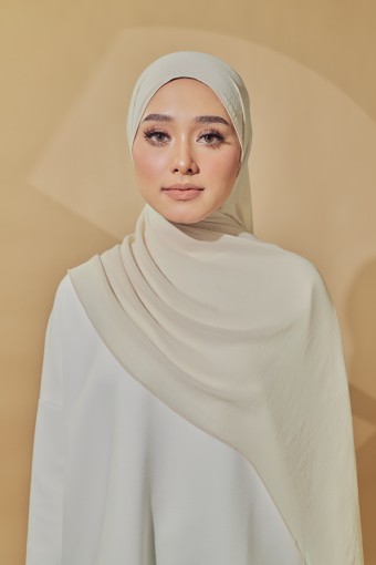 Calya In Wheat