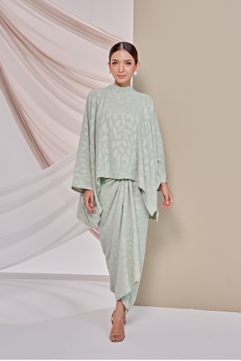 Ara Kurung In Mint Green
