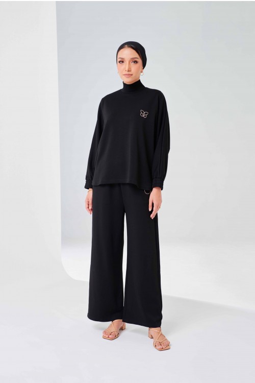 Ae-Ra Set (Straight Cut) In Black