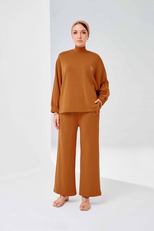 Ae-Ra Set (Straight Cut) In Copper Brown