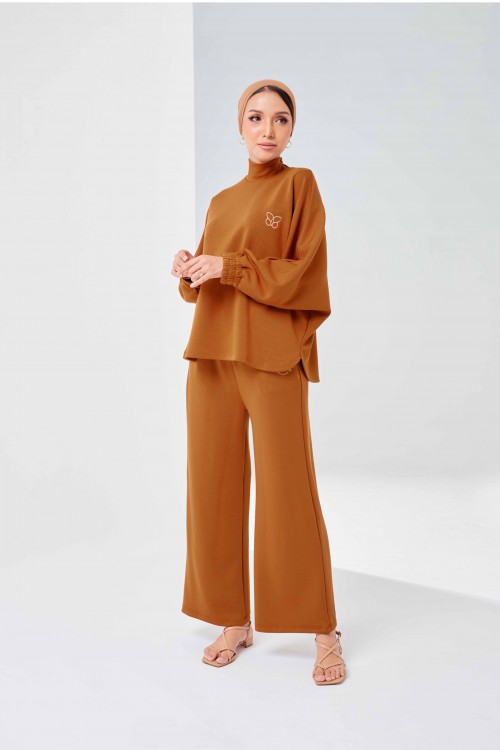 Ae-Ra Set (Straight Cut) In Copper Brown