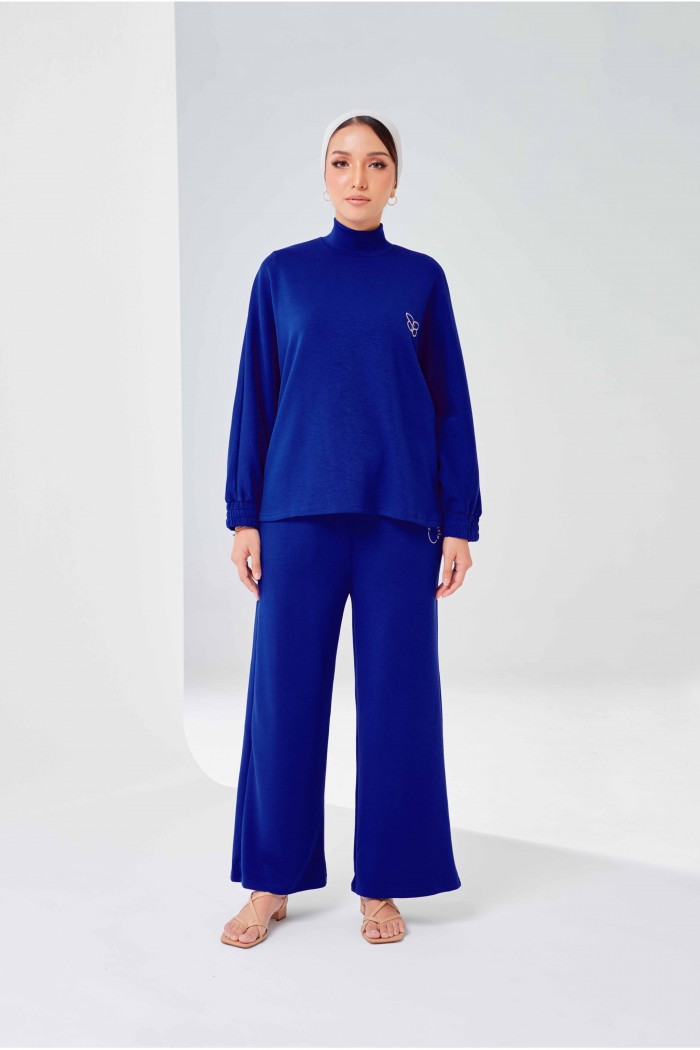 Ae-Ra Set (Straight Cut) In Royal Blue