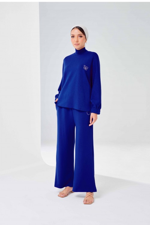 Ae-Ra Set (Straight Cut) In Royal Blue
