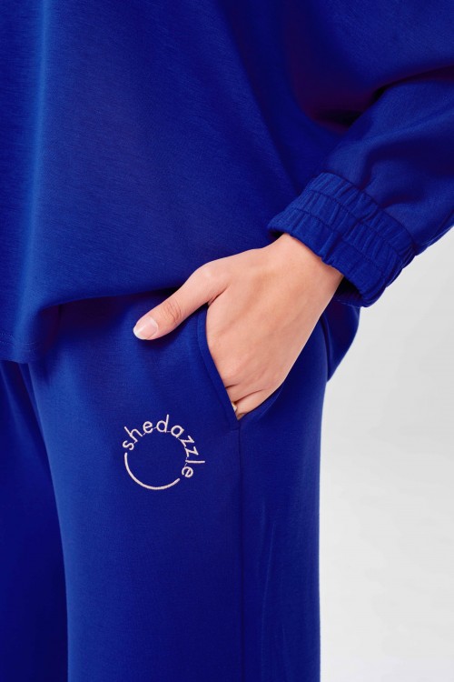 Ae-Ra Set (Straight Cut) In Royal Blue