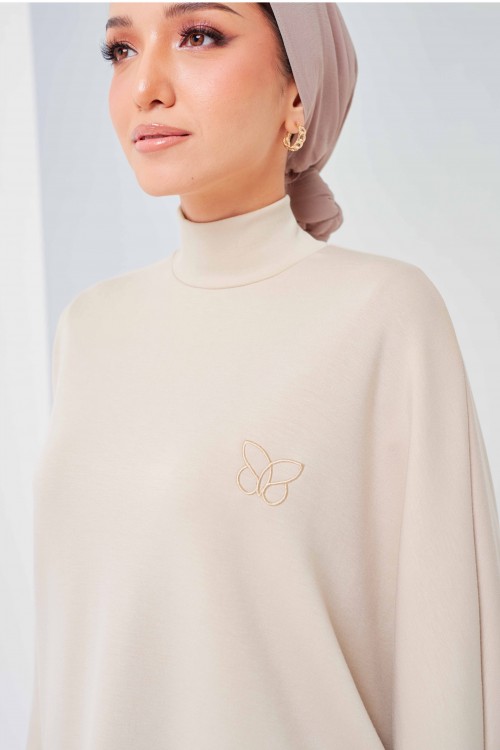 Ae-Ra Set (Straight Cut)In Sweet Jasmine