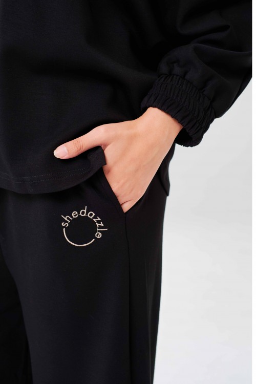 Ae-Ra Set (Straight Cut) In Black