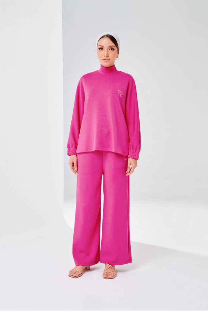 Ae-Ra Set (Straight Cut) In Hotpink