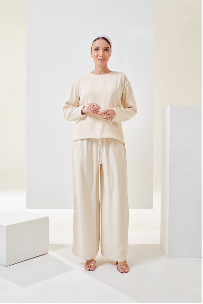 Diora Set In Water Chestnut