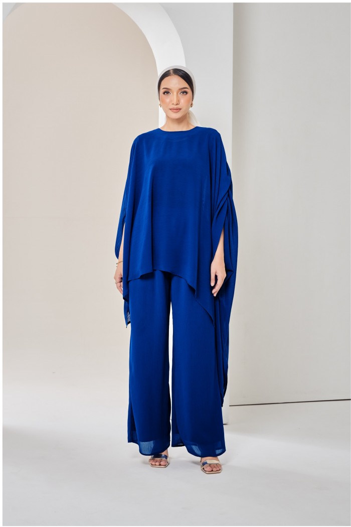 Caspia Set In Royal Blue