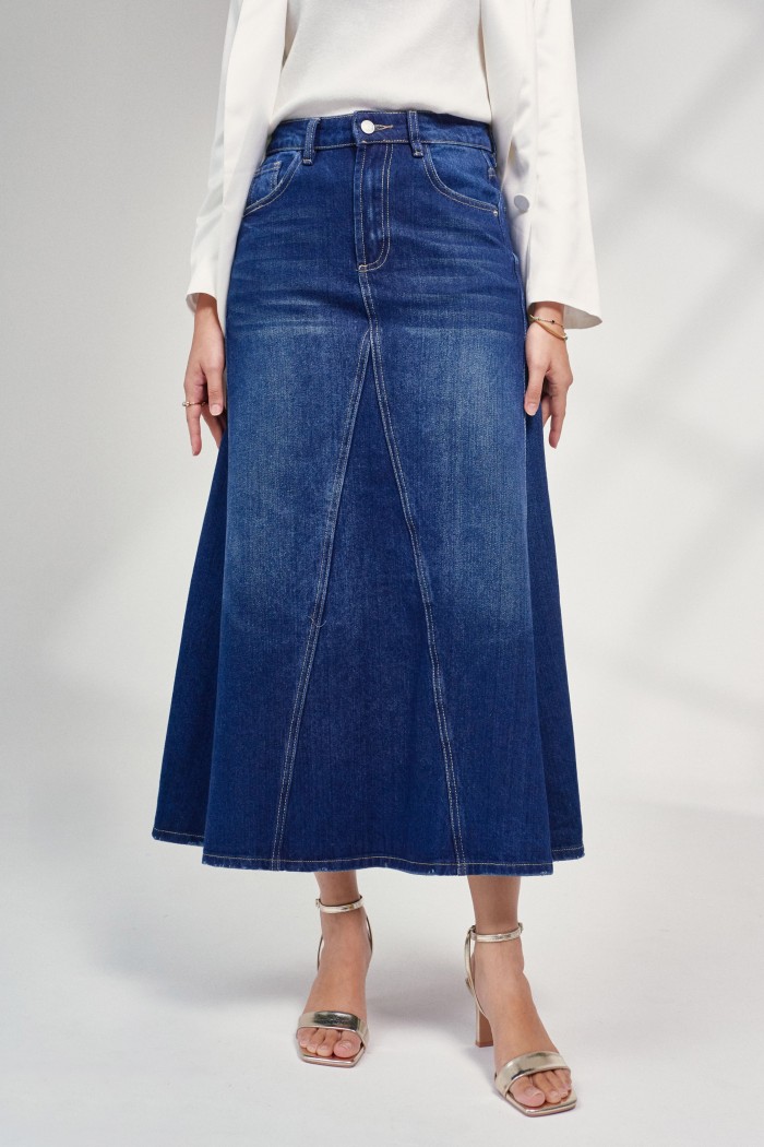 Alivia Skirt In Dark Blue