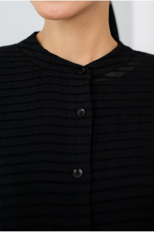 Darina Caftan In Black
