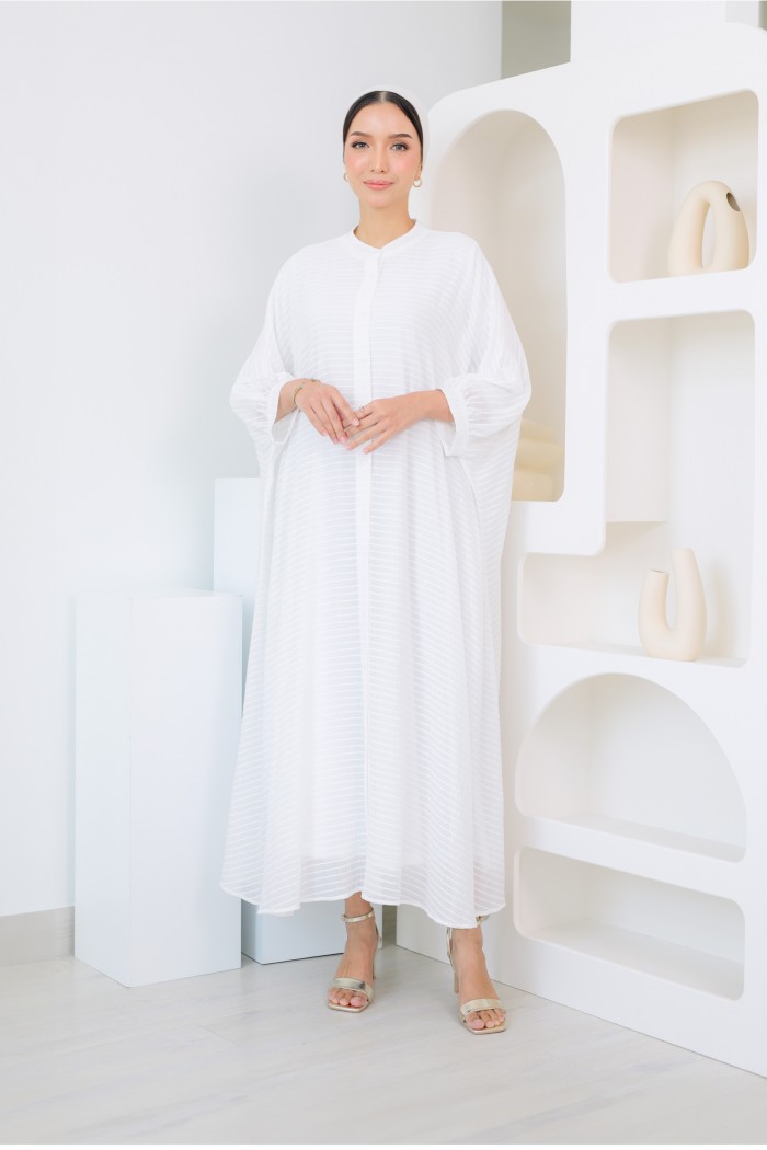 Darina Caftan In Snow