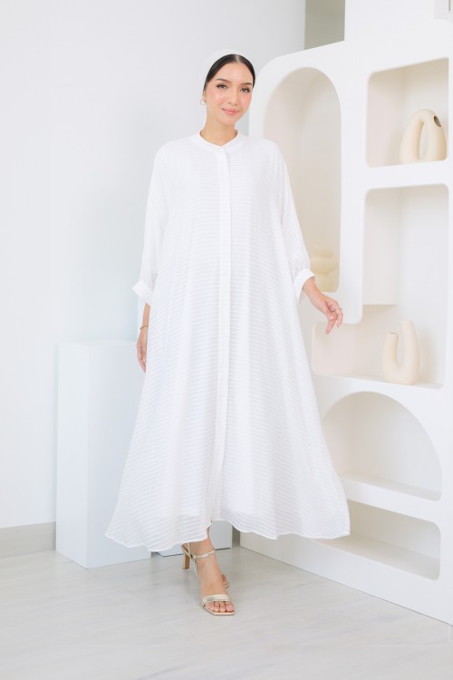Darina Caftan In Snow