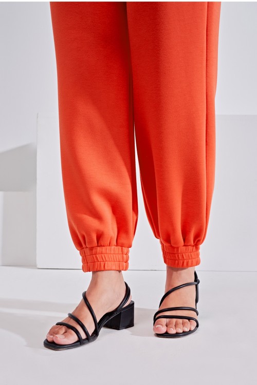 Ae-Ra Set (Jogger Pants) In Orange