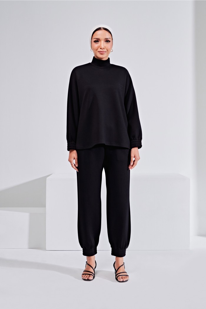 Ae-Ra Set (Jogger Pants) In Black