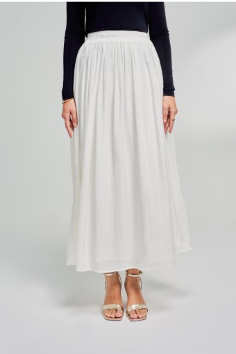 Liara Skirt In White