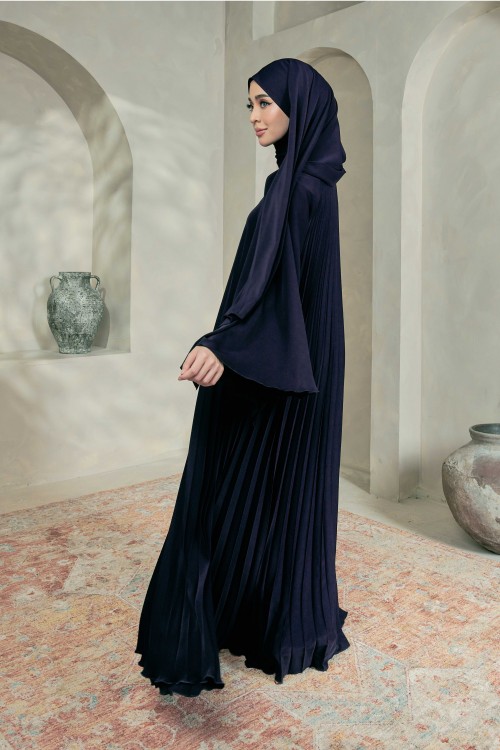 El-Noura In Navy Blue