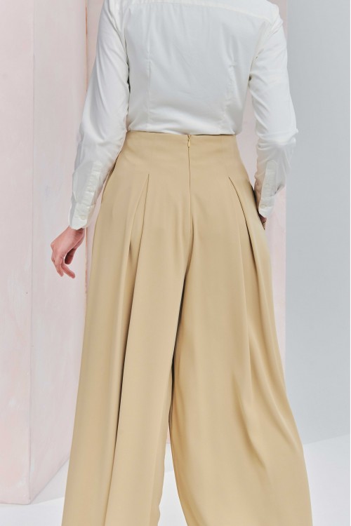 Averie Pants In Beige