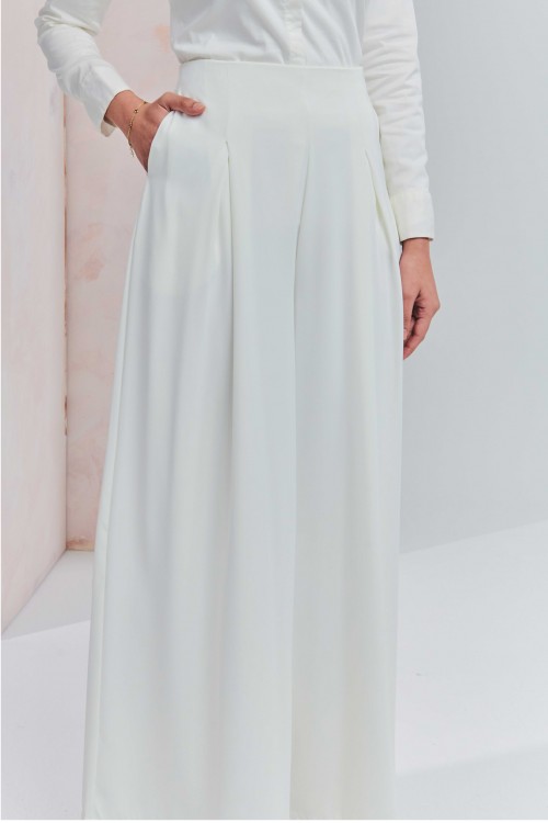 Averie Pants In Off White