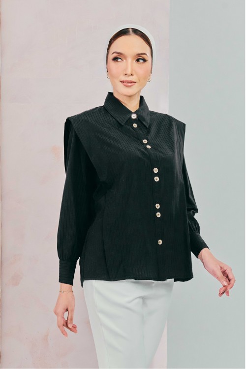 Deluna Top In Black