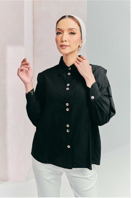 Deluna Top In Black