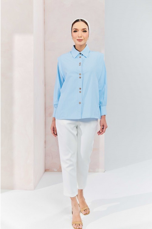 Deluna Top In Light Blue