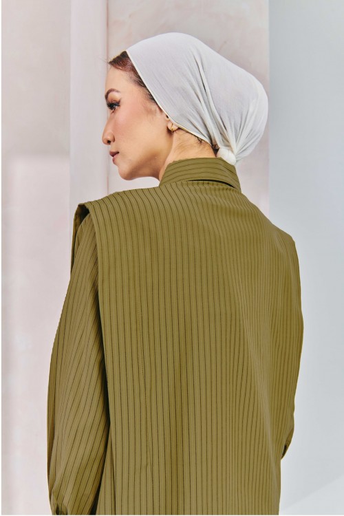 Deluna Top In Olive Green