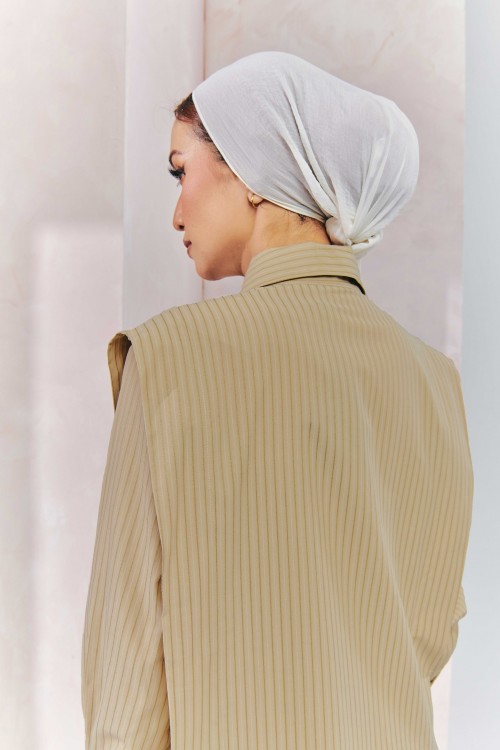 Deluna Top In Tan Brown