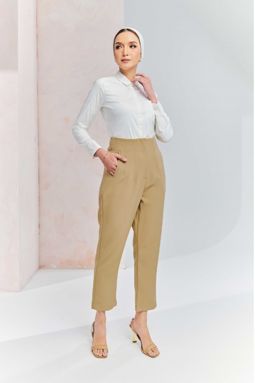 Katniss Pants In Camel Brown