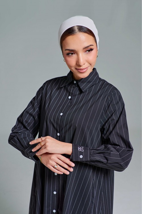 Amanda Long Top In Black