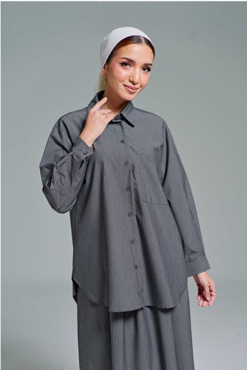 Kaela Set In Charcoal Gray