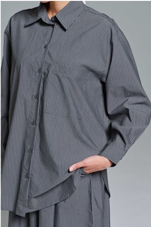 Kaela Set In Charcoal Gray