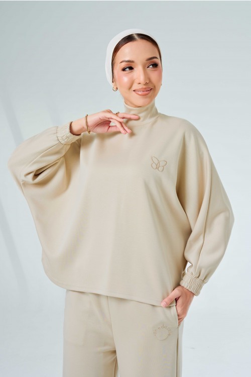 Ae-Ra Set (Straight Cut) In Sweet Jasmine