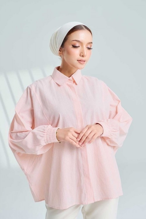 Charlee Top In Salmon Pink