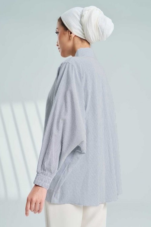 Charlee Top In Dark Blue