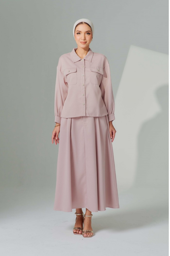Anne-Marie In Blush Pink