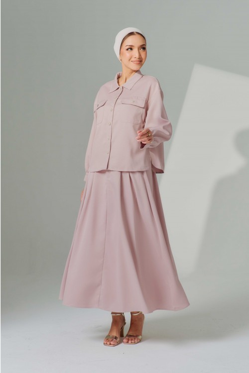 Anne-Marie In Blush Pink