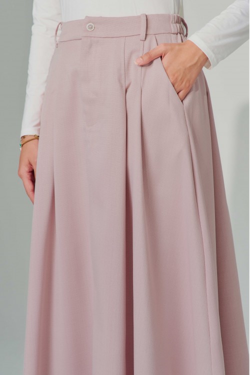 Anne-Marie In Blush Pink