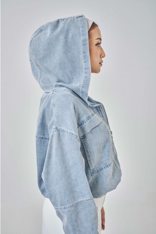 Kylie Denim Jacket In Light Blue