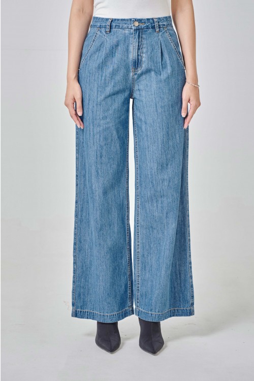 Hailey Denim Set In Light Blue