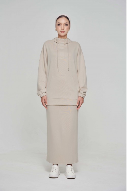Youna Pullover With Skirt Cookie Dough