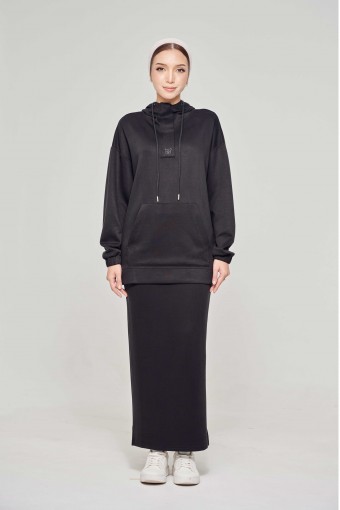 Youna Pullover With Skirt In Ebony Black