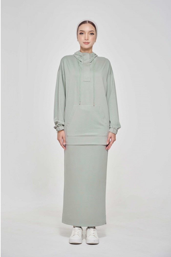Youna Pullover With Skirt In Forest Sage