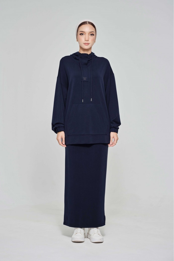 Youna Pullover With Skirt In Navy Blue