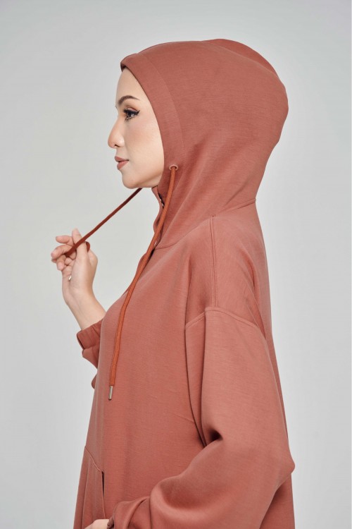 Youna Pullover With Skirt In Reddish Brown