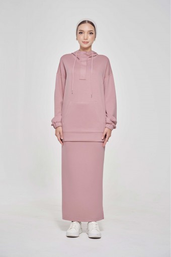 Youna Pullover With Skirt In Turkish Rose