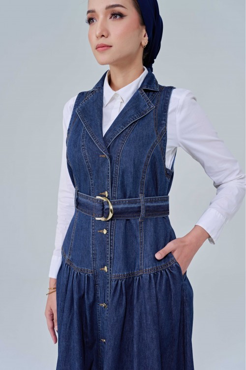 Roxanne Sleeveless Dress In Medium Blue